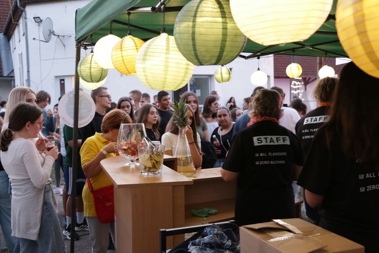 Tanévnyitó buli